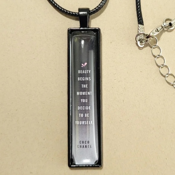 COCO CHANEL QUOTE Vertical Pendant Necklace - Picture 1 of 7